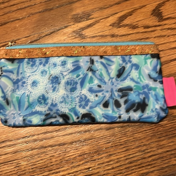 Lilly Pulitzer Bahia Backpack, pouch pencils, eraser lunch box High Maintenance - Picture 13 of 16